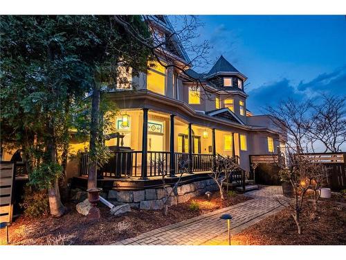 91 Mountain Park Avenue, Hamilton, ON - Outdoor With Deck Patio Veranda