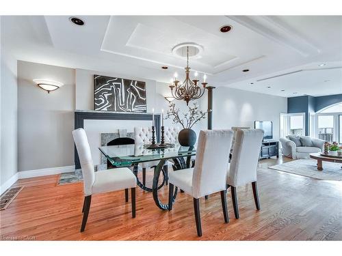 91 Mountain Park Avenue, Hamilton, ON - Indoor Photo Showing Dining Room