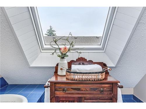 91 Mountain Park Avenue, Hamilton, ON - Outdoor With Exterior