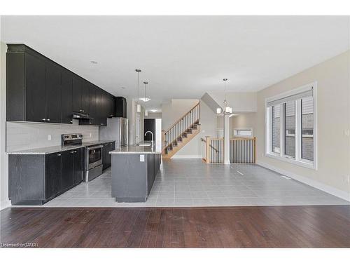 34 Sportsman Hill Street, Kitchener, ON - Indoor Photo Showing Kitchen