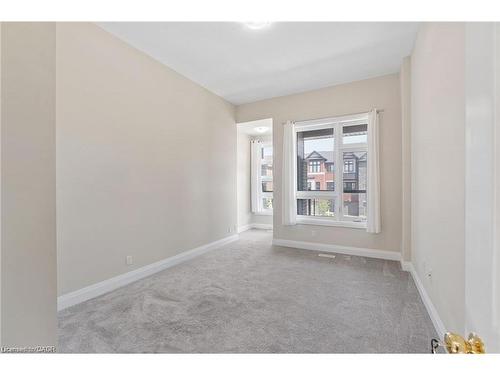 34 Sportsman Hill Street, Kitchener, ON - Indoor Photo Showing Other Room