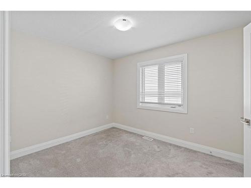 34 Sportsman Hill Street, Kitchener, ON - Indoor Photo Showing Other Room