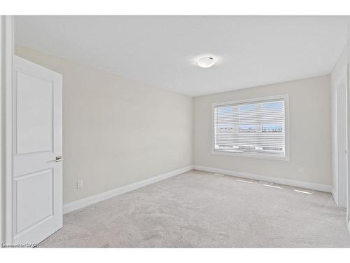 34 Sportsman Hill Street, Kitchener, ON - Indoor Photo Showing Other Room