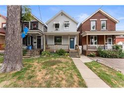 208 East Avenue N Hamilton, ON L8L 5J3