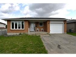 30 Casey Drive  Kitchener, ON N2A 3P1