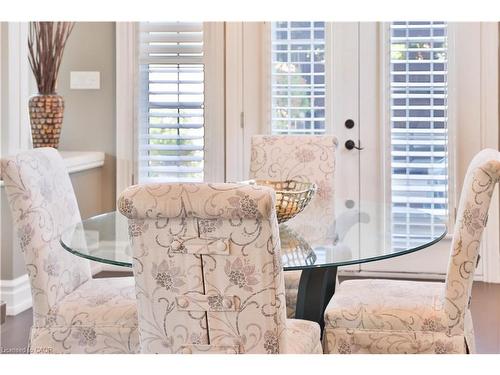 2229 Lakeshore Road, Burlington, ON - Indoor