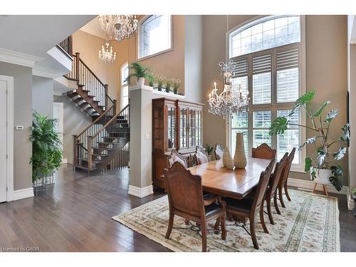2229 Lakeshore Road, Burlington, ON - Indoor Photo Showing Dining Room
