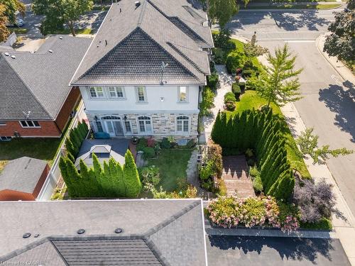 2229 Lakeshore Road, Burlington, ON - Outdoor