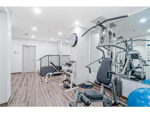 606-1240 Marlborough Court, Oakville, ON - Indoor Photo Showing Gym Room