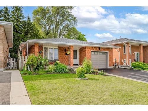 26 Lorraine Drive, Cambridge, ON - Outdoor