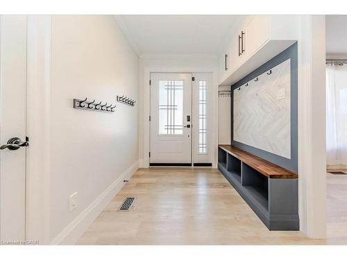 26 Lorraine Drive, Cambridge, ON - Indoor Photo Showing Other Room