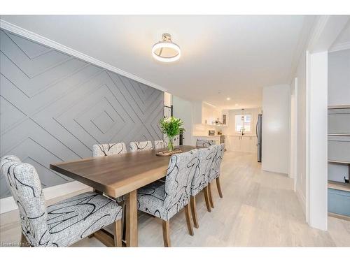26 Lorraine Drive, Cambridge, ON - Indoor Photo Showing Dining Room