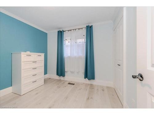 26 Lorraine Drive, Cambridge, ON - Indoor