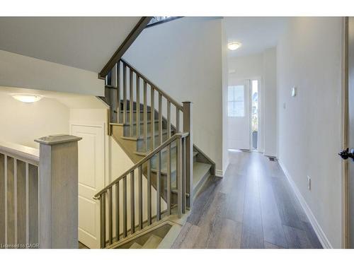 43 Genoa Drive, Hamilton, ON - Indoor Photo Showing Other Room