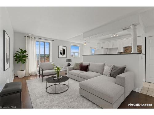 505-851 Queenston Road, Stoney Creek, ON - Indoor Photo Showing Living Room