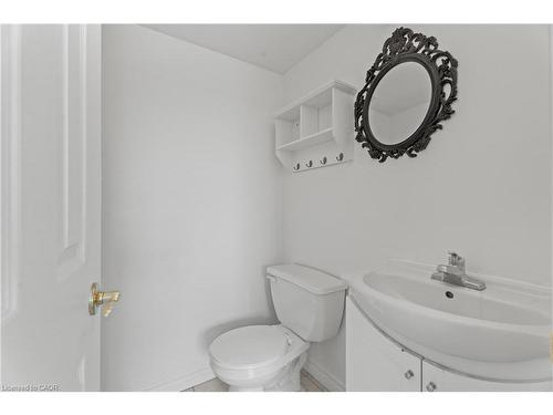 505-851 Queenston Road, Stoney Creek, ON - Indoor Photo Showing Bathroom