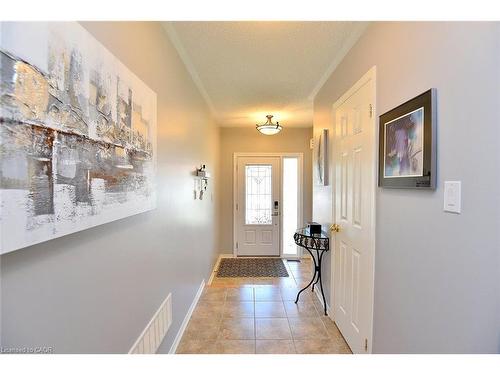 56 Mcknight Avenue, Waterdown, ON - Indoor Photo Showing Other Room