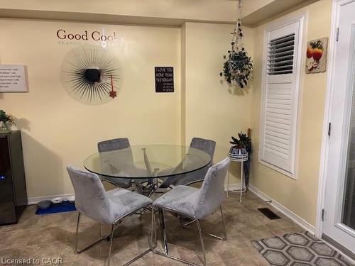 56 Mcknight Avenue, Waterdown, ON - Indoor Photo Showing Dining Room