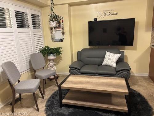 56 Mcknight Avenue, Waterdown, ON - Indoor Photo Showing Living Room