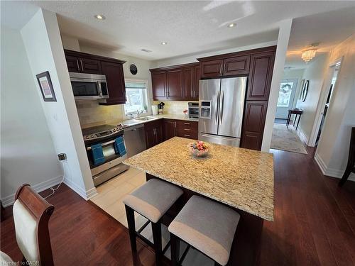 49 Bishop Reding Trail, Hamilton, ON - Indoor Photo Showing Kitchen