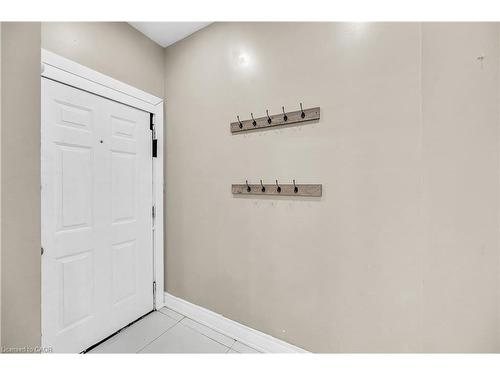 334 Cannon Street E, Hamilton, ON - Indoor Photo Showing Other Room