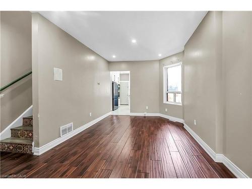 334 Cannon Street E, Hamilton, ON - Indoor Photo Showing Other Room