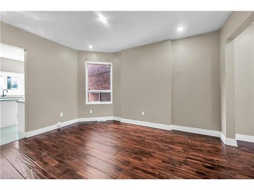 334 Cannon Street E, Hamilton, ON - Indoor Photo Showing Other Room
