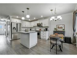 47 Bishop Reding Trail  Hamilton, ON L9B 2L7