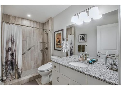 47 Bishop Reding Trail, Hamilton, ON - Indoor Photo Showing Bathroom