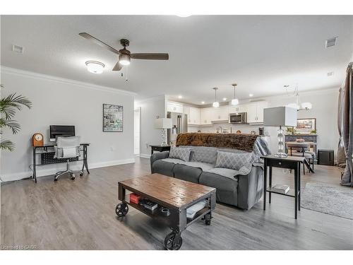 47 Bishop Reding Trail, Hamilton, ON - Indoor Photo Showing Living Room
