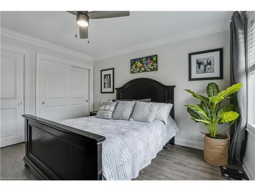 47 Bishop Reding Trail, Hamilton, ON - Indoor Photo Showing Bedroom