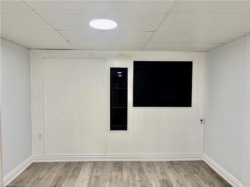 582 Chamberlain Road, Burlington, ON - Indoor Photo Showing Other Room