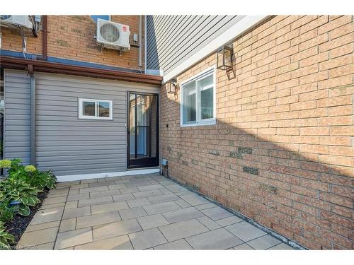 2152 Pelee Boulevard, Oakville, ON - Outdoor With Exterior