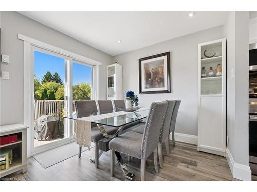 2152 Pelee Boulevard, Oakville, ON - Indoor Photo Showing Dining Room