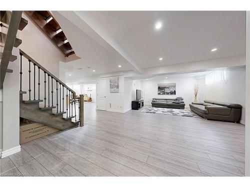 3205 Rolling Stone Court, Mississauga, ON - Indoor Photo Showing Other Room