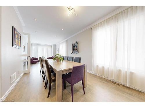 3205 Rolling Stone Court, Mississauga, ON - Indoor Photo Showing Dining Room