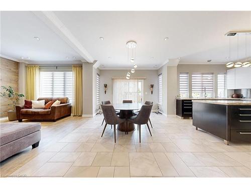 3205 Rolling Stone Court, Mississauga, ON - Indoor