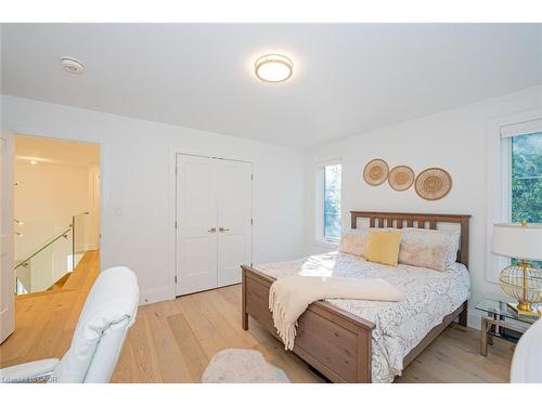 8767 Twiss Road, Milton, ON - Indoor Photo Showing Bedroom