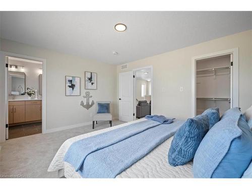 101 Clayton Street, Mitchell, ON - Indoor Photo Showing Bedroom