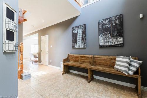 2350 Norland Drive, Burlington, ON - Indoor Photo Showing Other Room