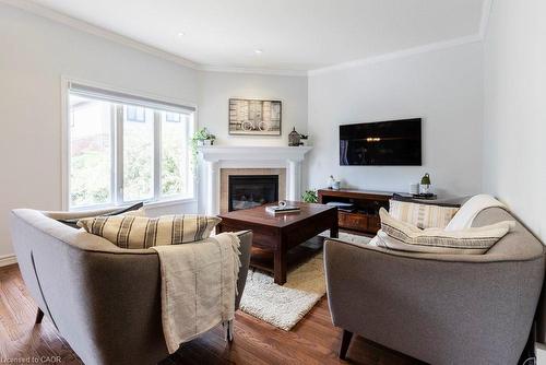 2350 Norland Drive, Burlington, ON - Indoor Photo Showing Living Room With Fireplace