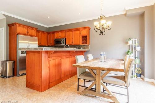 2350 Norland Drive, Burlington, ON - Indoor