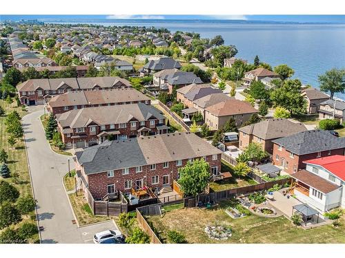 22-45 Seabreeze Crescent, Stoney Creek, ON - Outdoor With Body Of Water With View