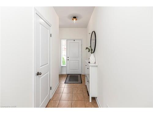 22-45 Seabreeze Crescent, Stoney Creek, ON - Indoor Photo Showing Other Room