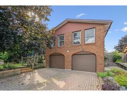 28 Wimbledon Road  Guelph, ON N1H 7N1