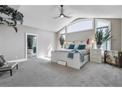 1825 Moser-Young Road, Bamberg, ON - Indoor Photo Showing Bedroom
