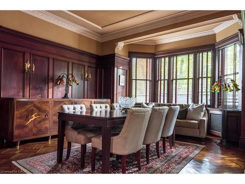 77 Claremont Drive, Hamilton, ON - Indoor Photo Showing Dining Room