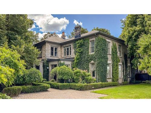 77 Claremont Drive, Hamilton, ON - Outdoor