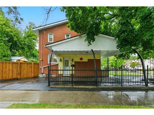 33 Bernard Street, Hamilton, ON - Outdoor