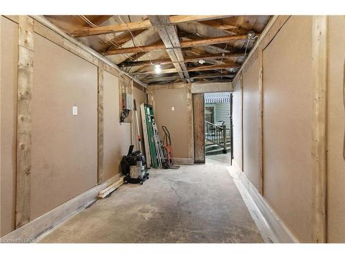 33 Bernard Street, Hamilton, ON - Indoor Photo Showing Basement